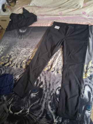 Pantalón Emporio Armani Negro Talla 36