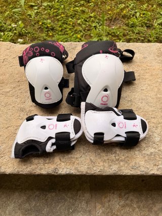 Pattini Oxelo Bambina 32-34 + Protezioni