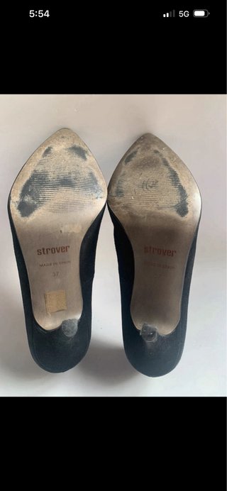 Zapatos de tacón aguja negros para