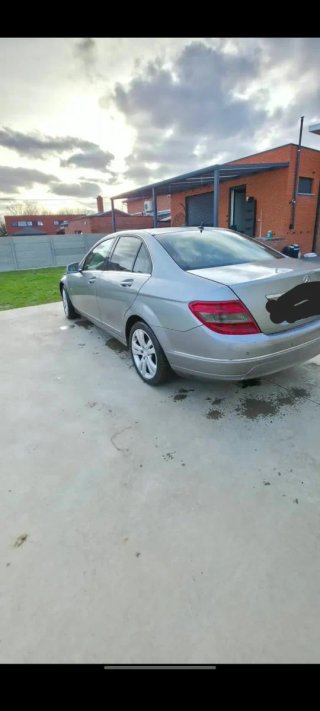 Mercedes-Benz Clase C 2010