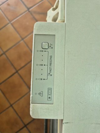 Arcón/Congelador Blaco Marca Ignis.
