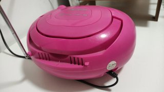 Radio CD Portátil Rosa Marca Brigmton