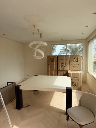 Mesa de comedor moderna blanca y madera 170x170 cm