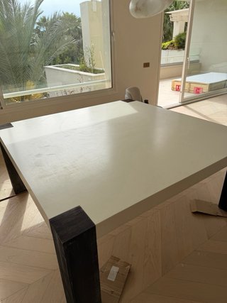 Mesa de comedor moderna blanca y madera 170x170 cm