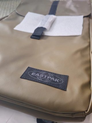 Mochila Eastpak Oryon Verde Oliva *NUEVA*