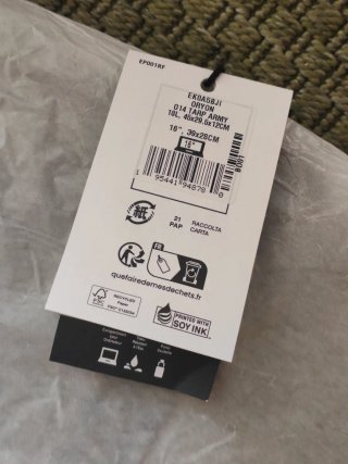 Mochila Eastpak Oryon Verde Oliva *NUEVA*