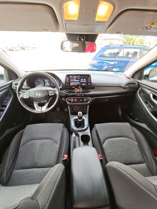 Hyundai i30 2022 - Hibrido - 1 año Garantia - ECO