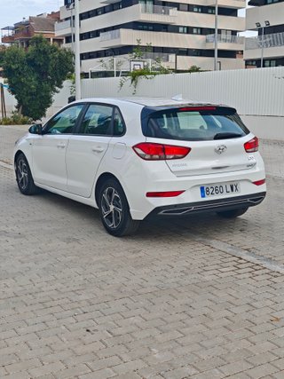 Hyundai i30 2022 - Hibrido - 1 año Garantia - ECO