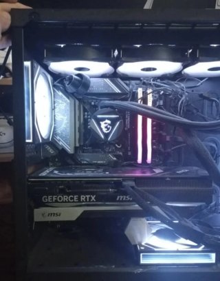 i9 13900k + Placa Base Z790 MSI