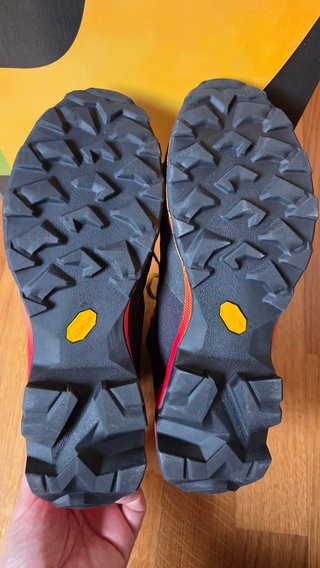Botas La Sportiva AEQUILIBRIUM HIKE GTX