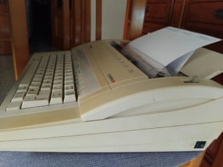 Máquina de escribir electrónica Olympia Splendid