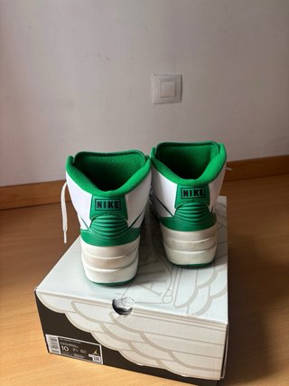Jordan Retro 2