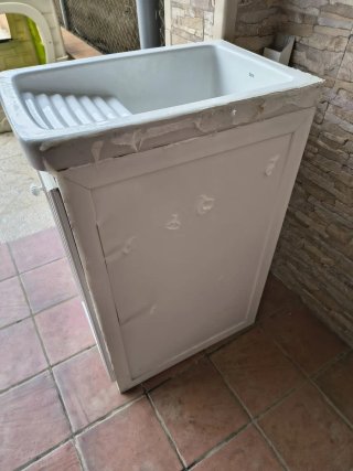 Pila de lavadero Roca blanca