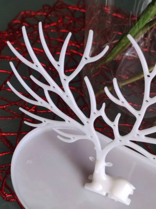 Portagioie albero con cervo
