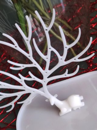 Portagioie albero con cervo