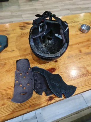 Casco de bicicleta negro