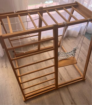 Estructura Pikler de madera