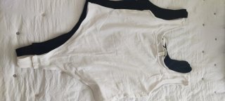 2 Bodys H&M Blanco y Negro