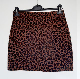 Falda leopardo, corte vaquero. Marrón/negro. T. S