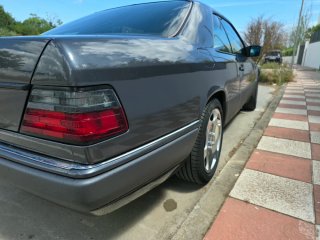 Mercedes-Benz Clase E 1996