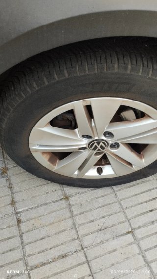 Volkswagen Touran 2011
