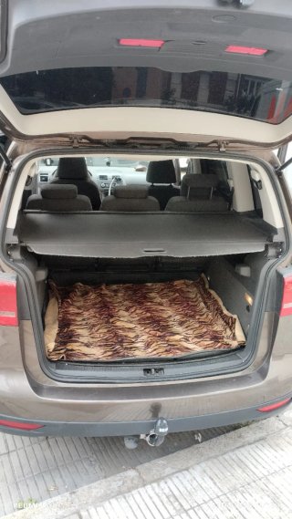 Volkswagen Touran 2011