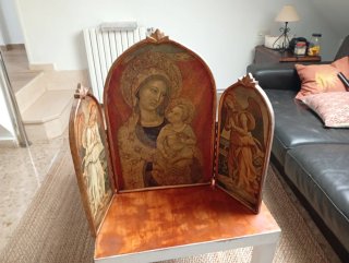Tríptico gótico