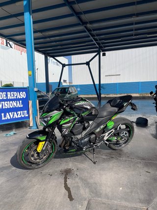 Kawasaki Z800e