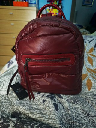 Mochila BELLA JONNAT granate mujer nueva etiqueta.