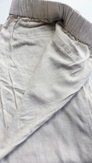 Pantalón de lino beige