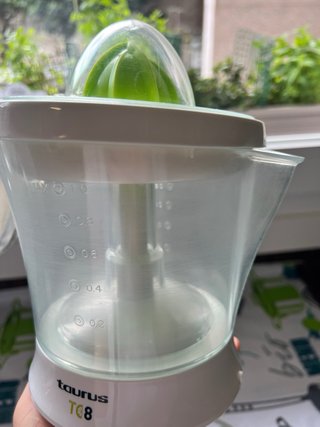 Exprimidor Taurus 1L