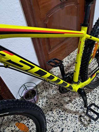 Talla L Scott 950 muy ligera y como nueva 29"