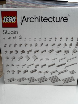 LEGO Architecture Studio 21050