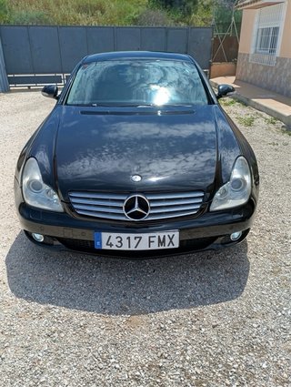 Mercedes cls 320 4 puertas 2008