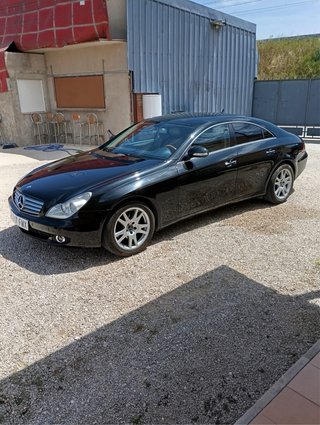Mercedes cls 320 4 puertas 2008