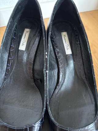 Zapatos de salón negros efecto piel