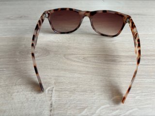 Gafas de sol estilo wayfarer