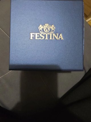Reloj Festina Dorado