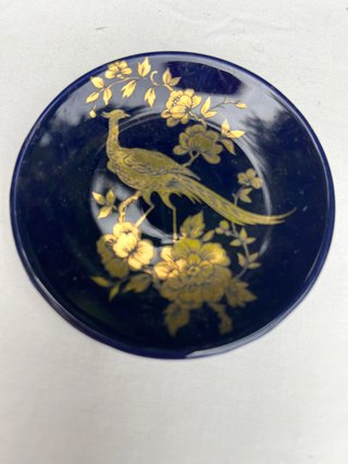 Platito de porcelana china pavo real