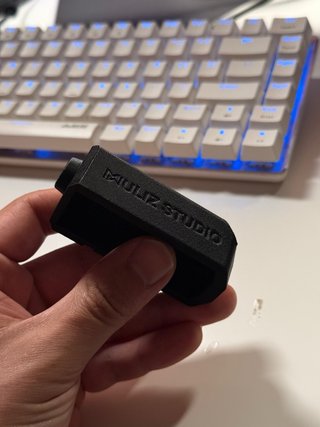 Llave y adaptador Xoel