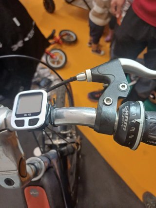 Bicicleta Btwin de adulto aluminio 700