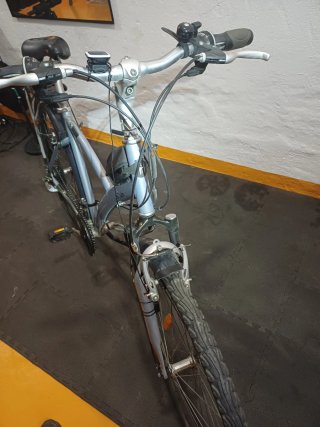 Bicicleta Btwin de adulto aluminio 700