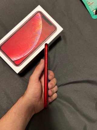 iPhone XR 128GB Rojo