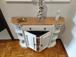 Mueble recibidor mármol y espejo