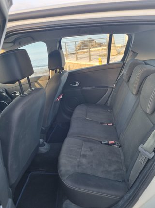 Renault Clio 2010