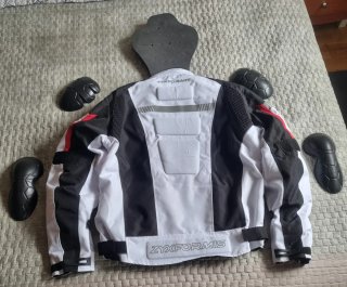 Chaqueta de Moto Negra y Blanca XL Sin estrenar.