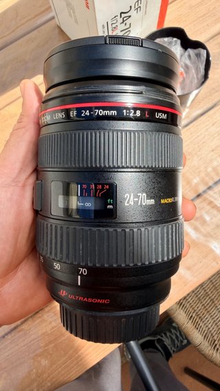 Objetivo Canon EF 24-70mm f/2.8L USM  CON ERROR