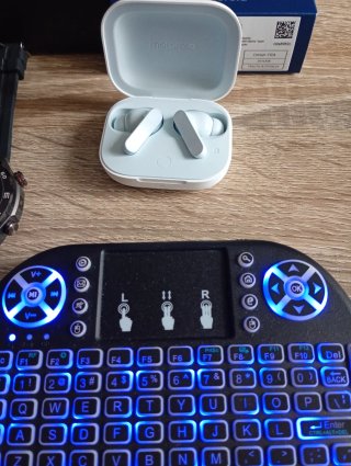 Smartwatch 4g-Mouse wireless-moto buds- tastiera