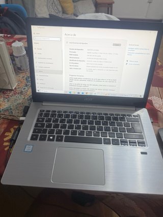 Ordenador portátil Acer i3 8GB RAM SSD