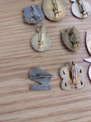 14 Insignias Pins Fútbol de aguja